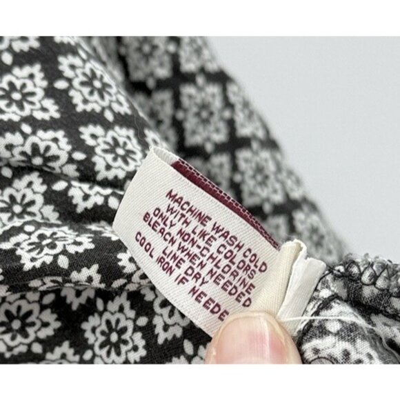 Mudd Juniors Black & Cream Flare Sleeve Flowy Blouse Size M Boho Hippie - Picture 8 of 10